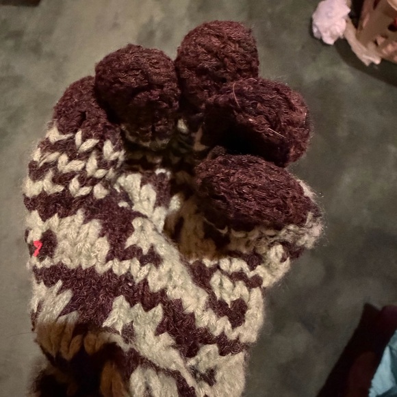 Brown and light green chunky Knit Gloves - Picture 4 of 4